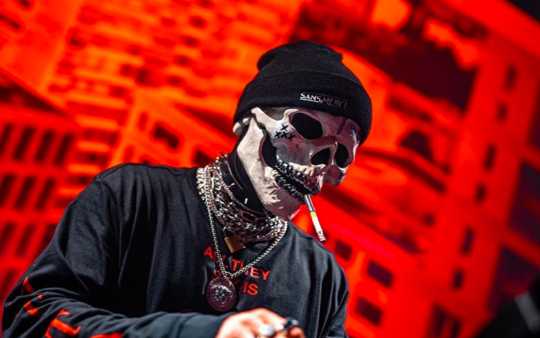Vladimir Cauchemar : le DJ au masque de squelette